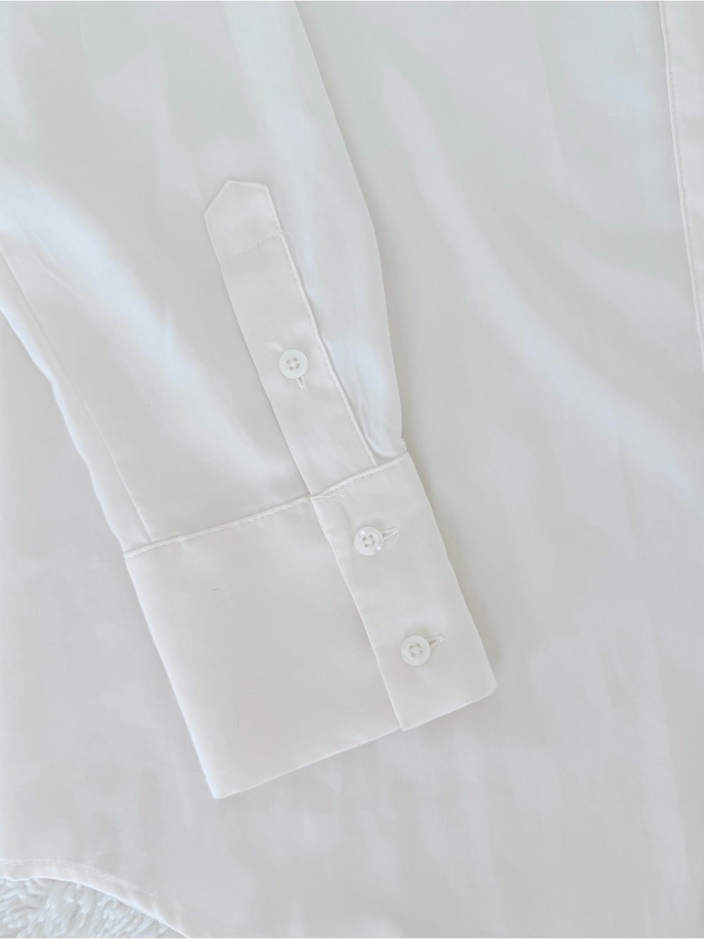 Nine West Off-White Button-Up Blouse | Long Sleeve | Size M - Picture 2 of 8